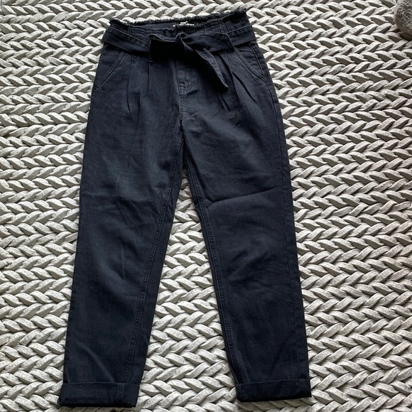 Black Denim Pleated Pants - Picture 2 of 7